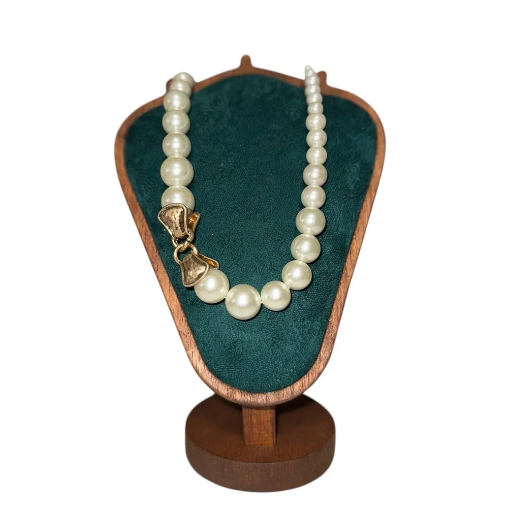Anthropologie Enamel Bauble Pearl Necklace‎ Gold Bow Accent Classic Statement